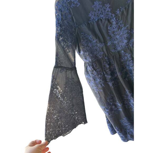 Motherhood Maternity Dress Medium Black Blue Mesh Bell Sleeve Whimsigoth Witchy - Picture 6 of 11